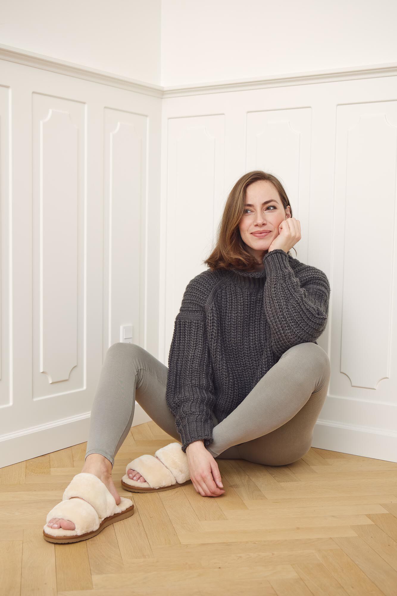 Slippers Straps (of 100% New Zealand Sheepskin) Natur