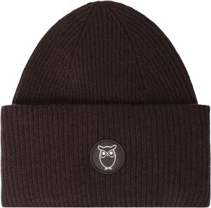 Wool badge beanie