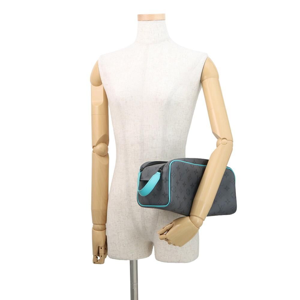 Louis Vuitton Clutch