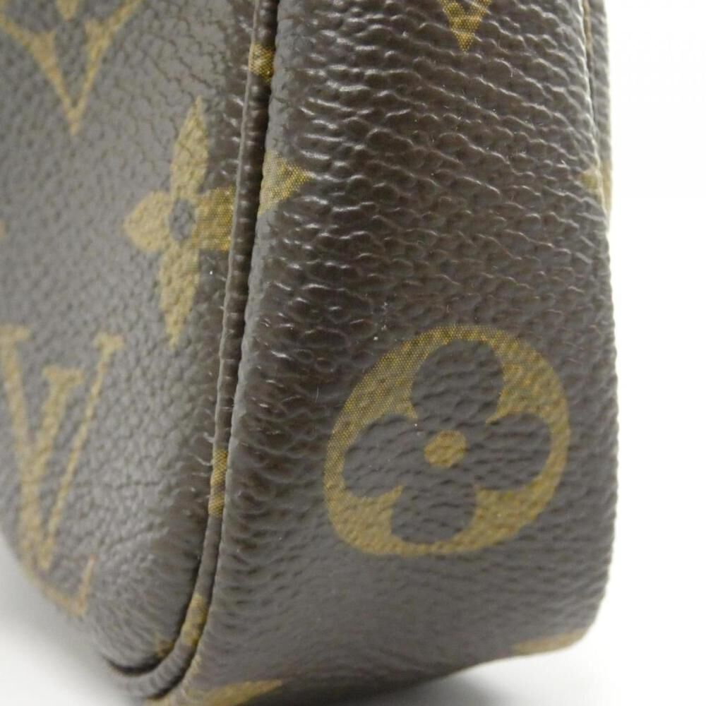 Louis Vuitton Pochette Accessoires