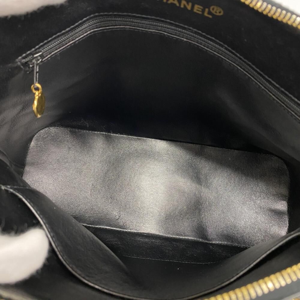 Chanel Shoulder Bag