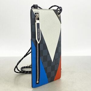 Louis Vuitton Clutch