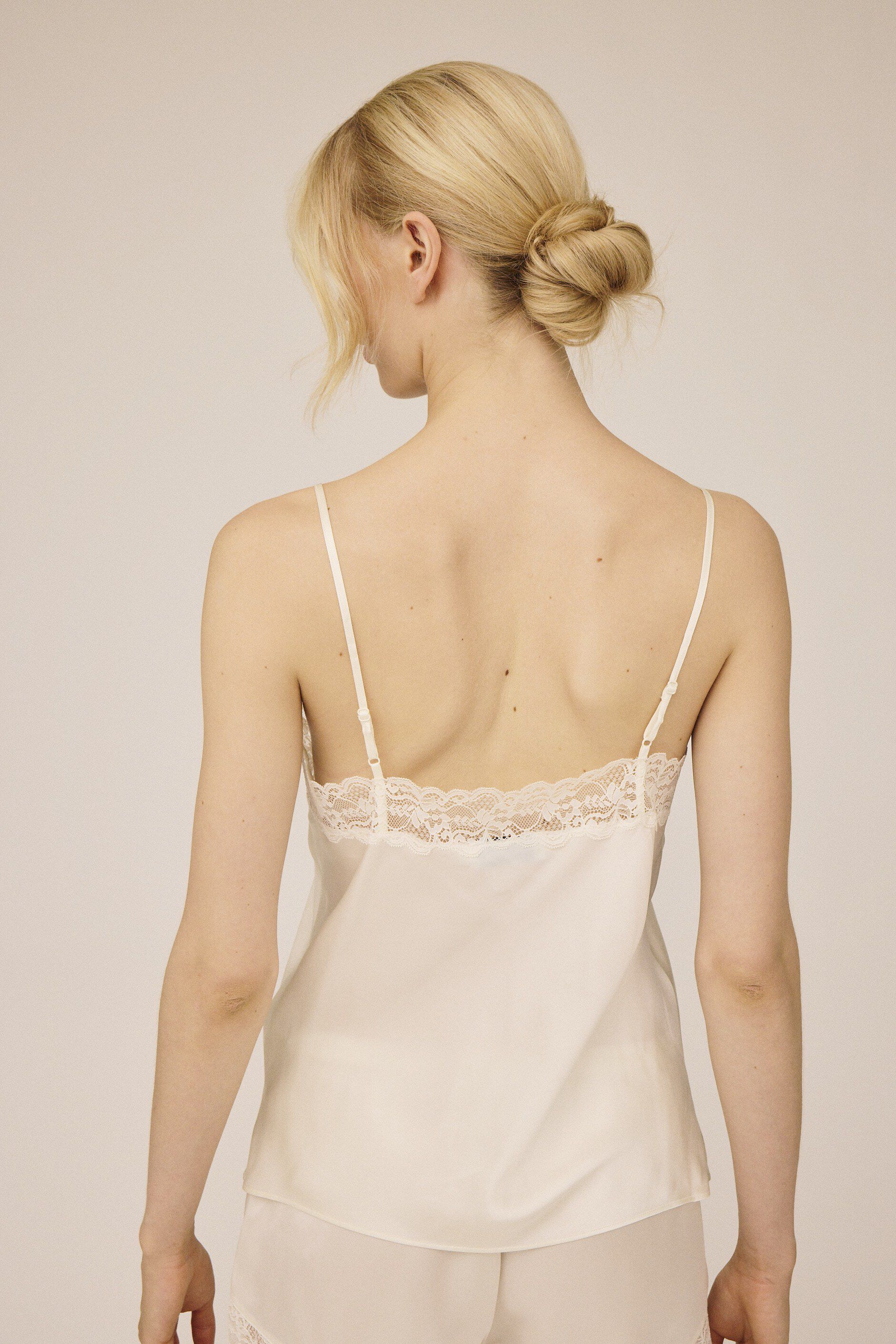 Moon 3 G - Strap Top w. Lace, 100% Silk