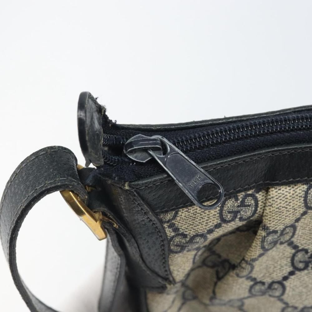 Gucci Shoulder Bag