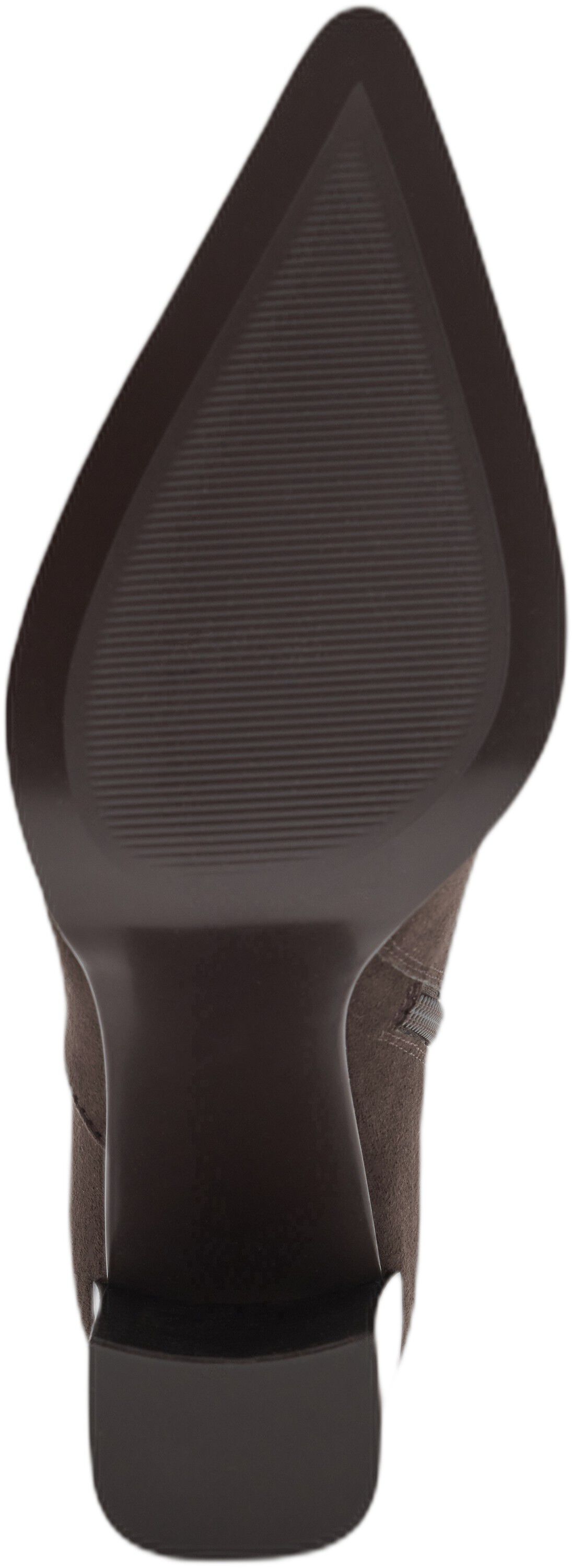 Pointed heel ankle boot