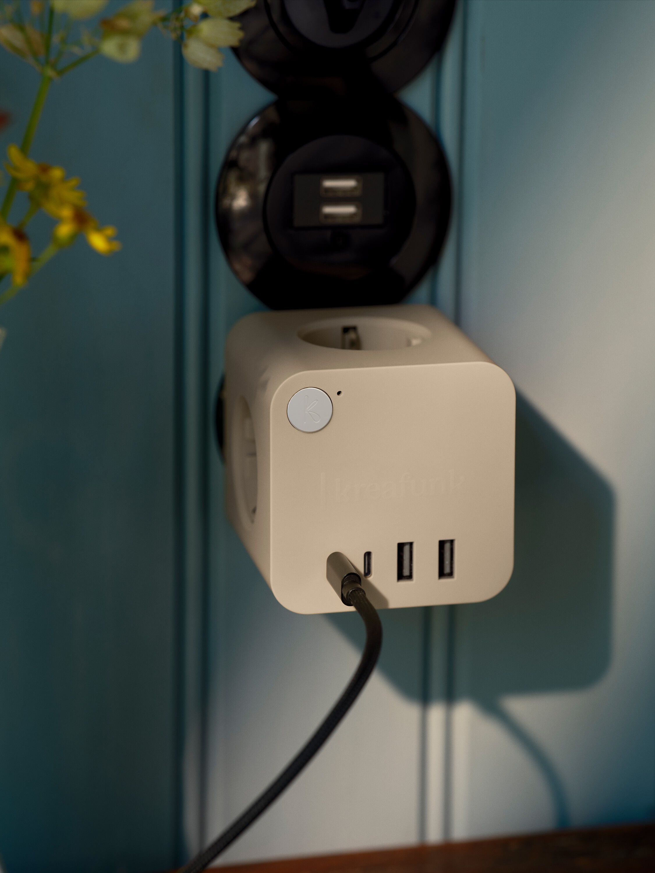 Ampie Multistik str&oslash;mstation