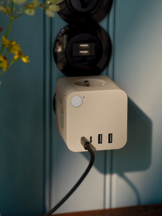 Ampie Multistik strømstation