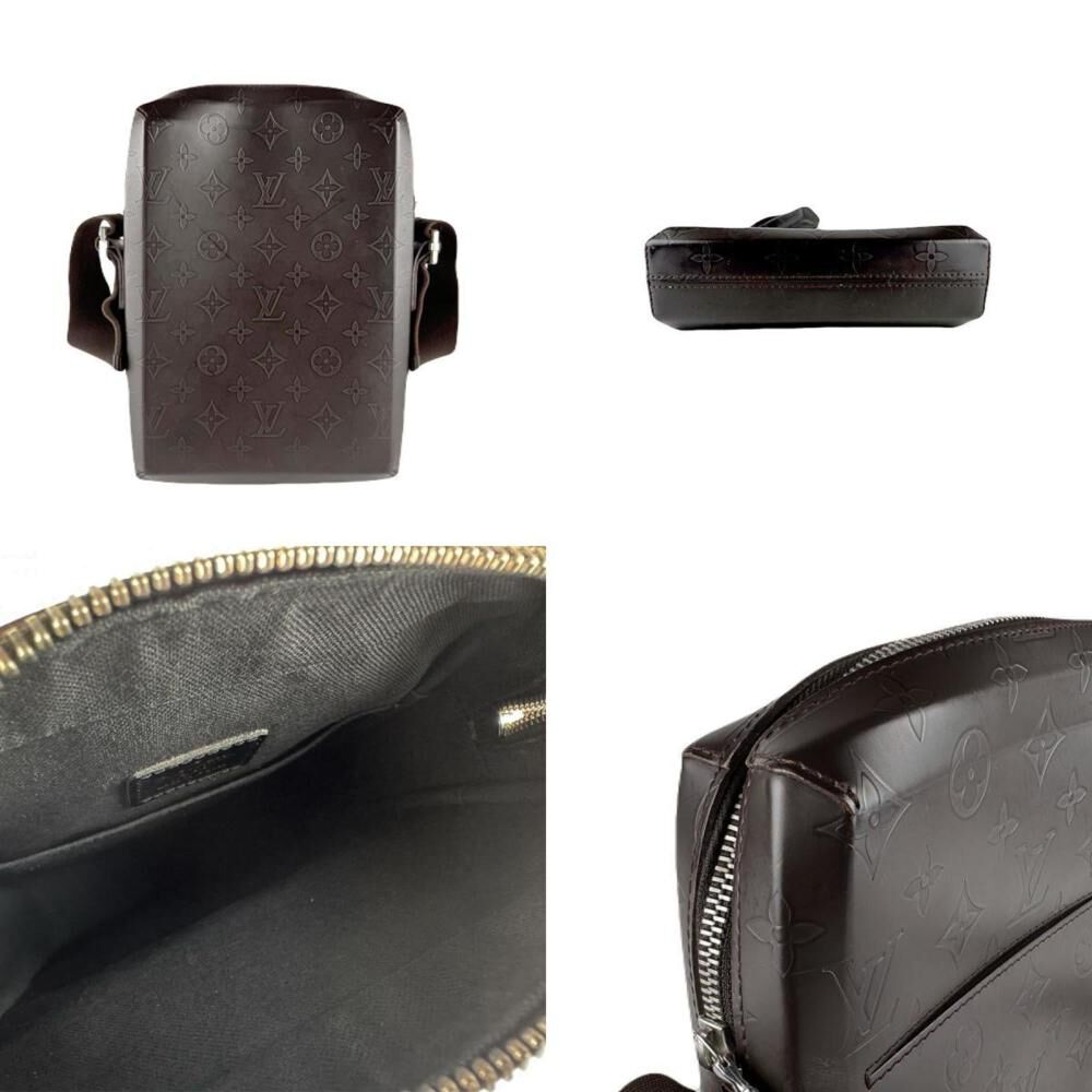 Louis Vuitton Shoulder Bags