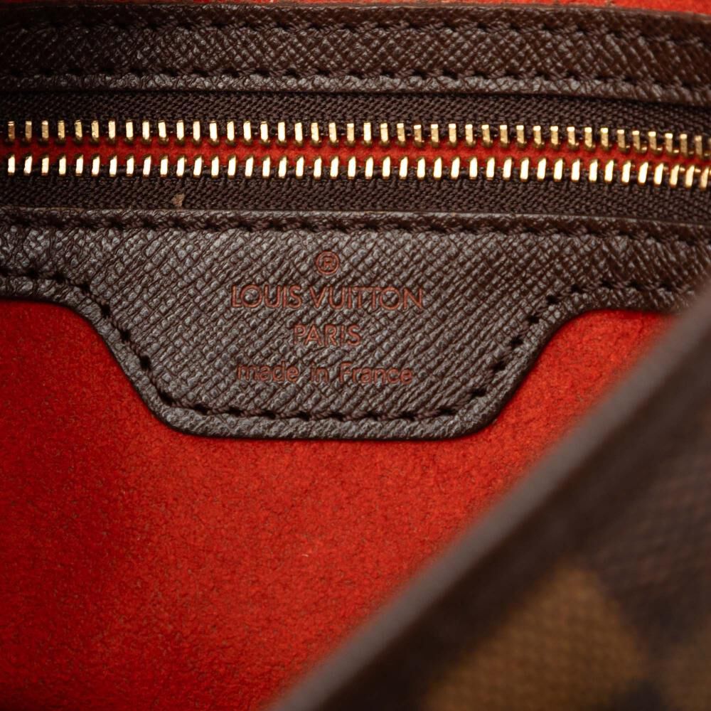 Louis Vuitton Marais