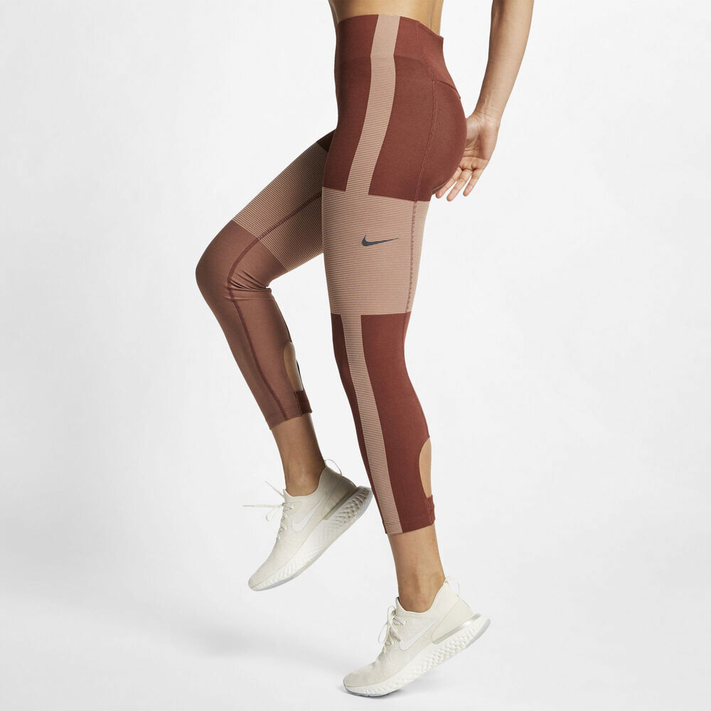 Tech Pack Running Crop