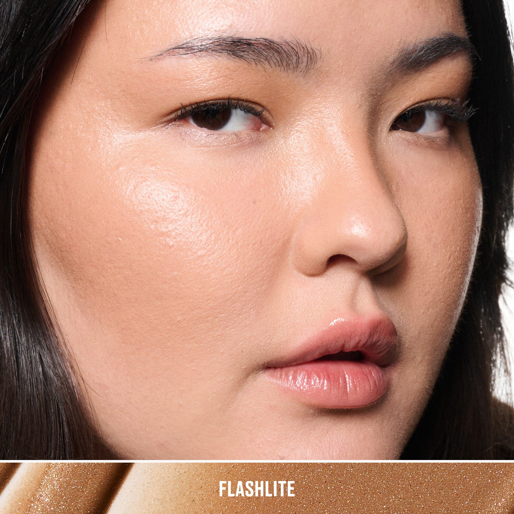 Strobe Beam Liquid Bronzelighter