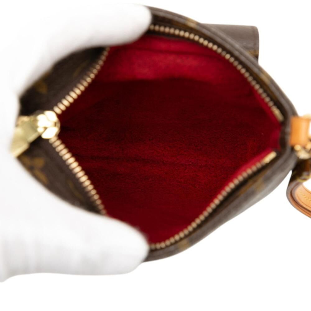 Louis Vuitton Pouch