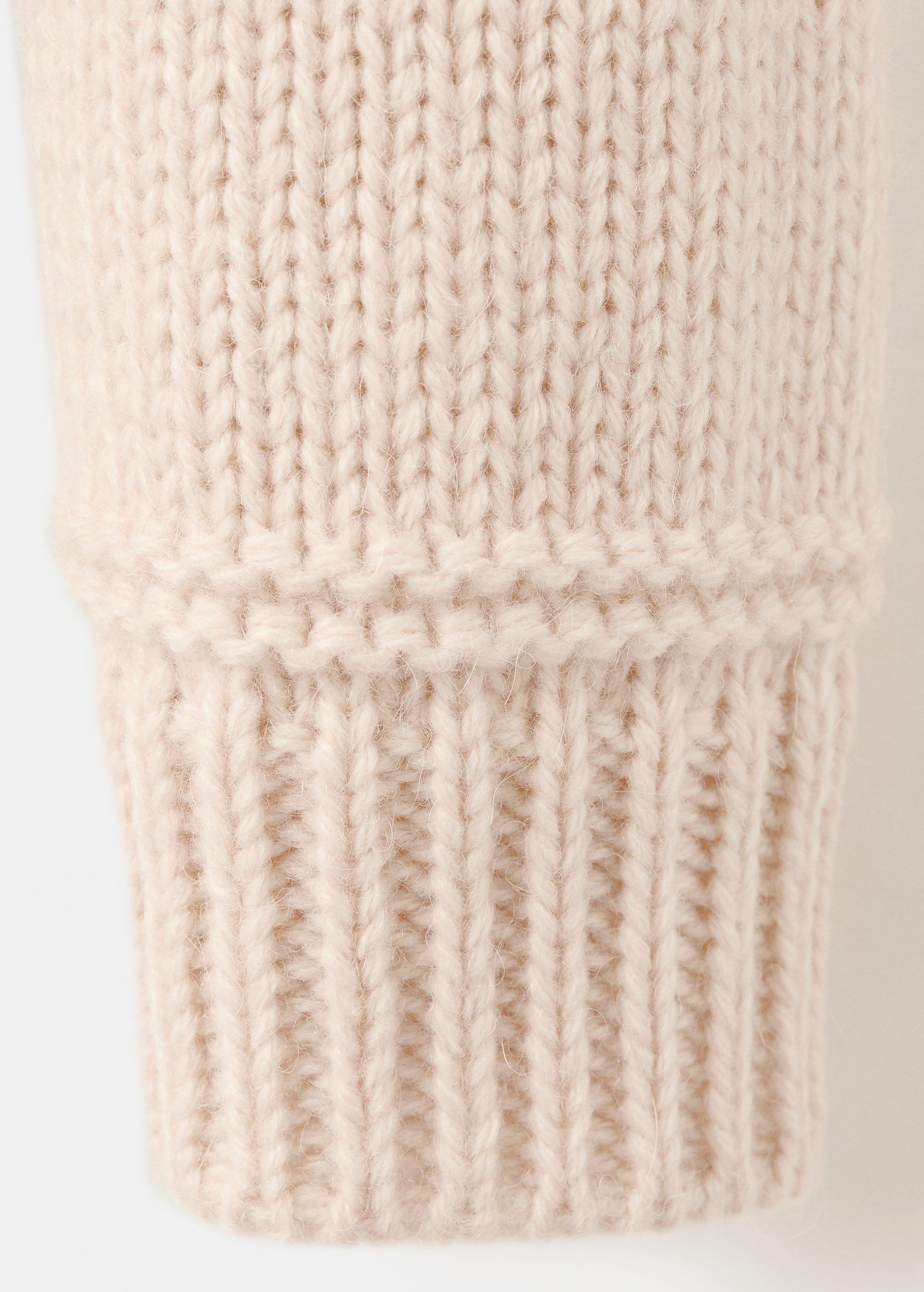 Knitted jacket with polo collar