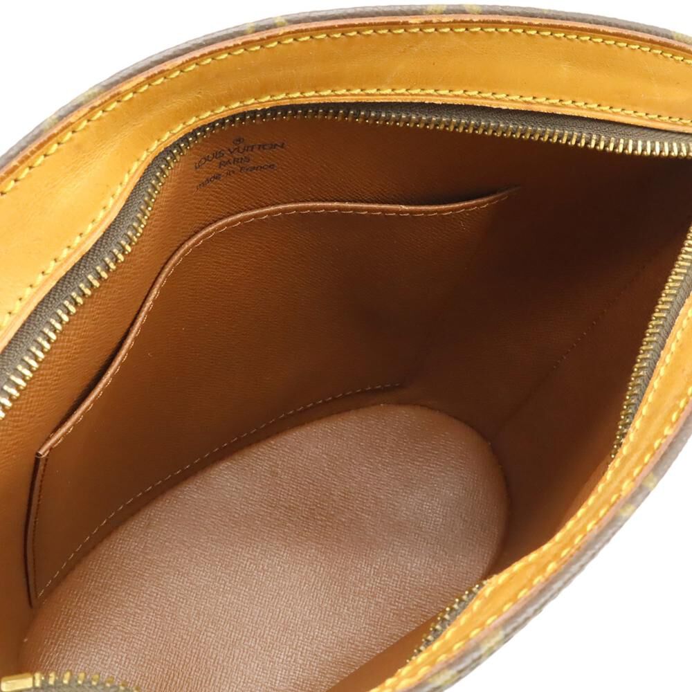 Louis Vuitton Shoulder Bags