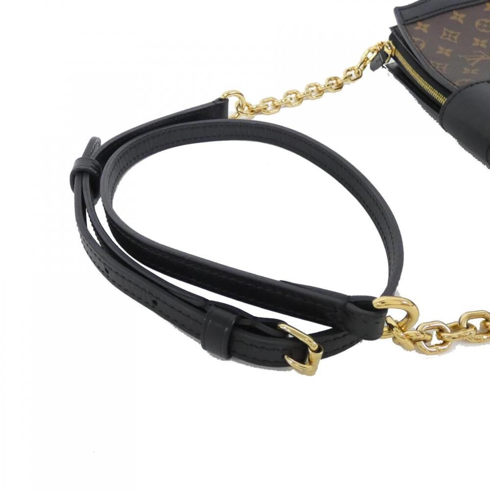 Louis Vuitton Shoulder Bags