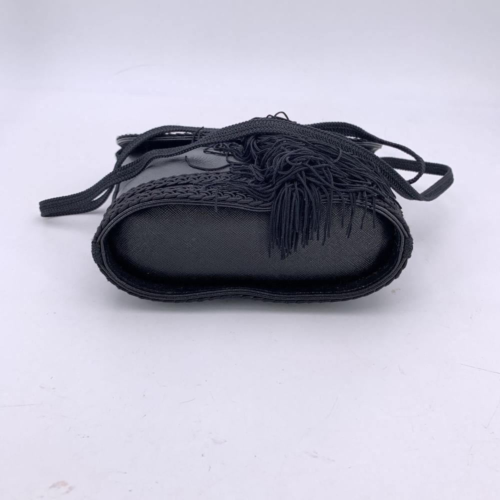 Yves Saint Laurent Shoulder Bag