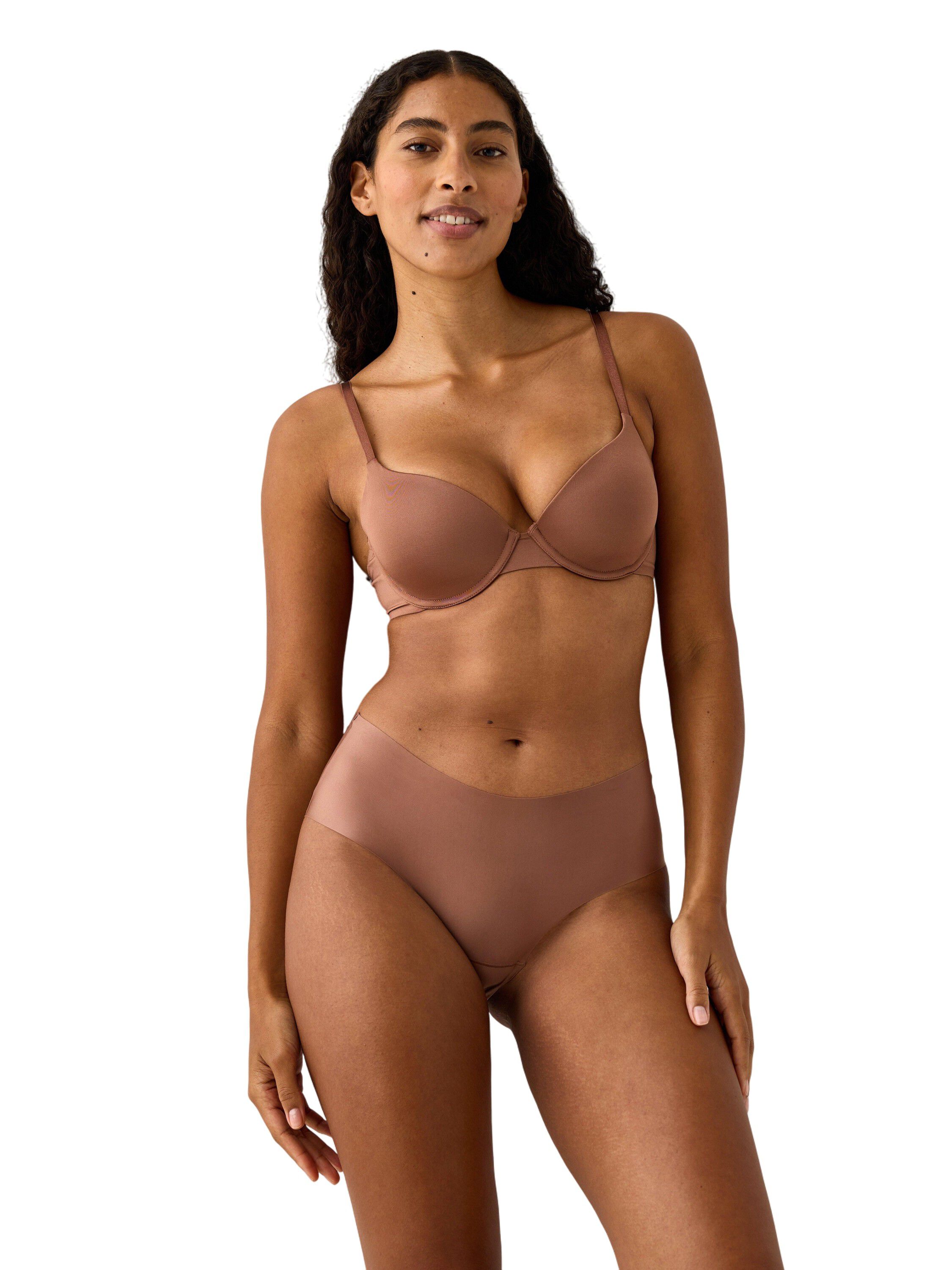 Bl&oslash;de, usynlige trusser i klassisk