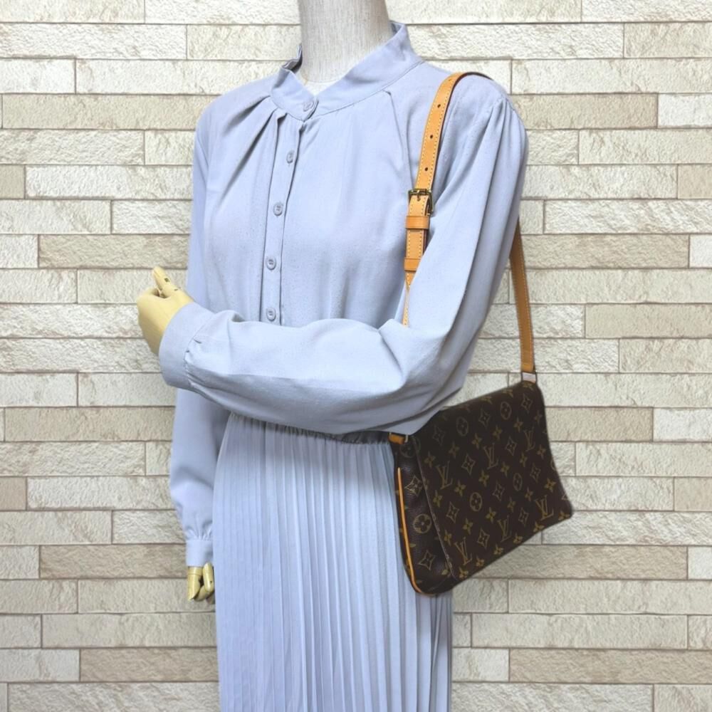 Louis Vuitton Musette Salsa