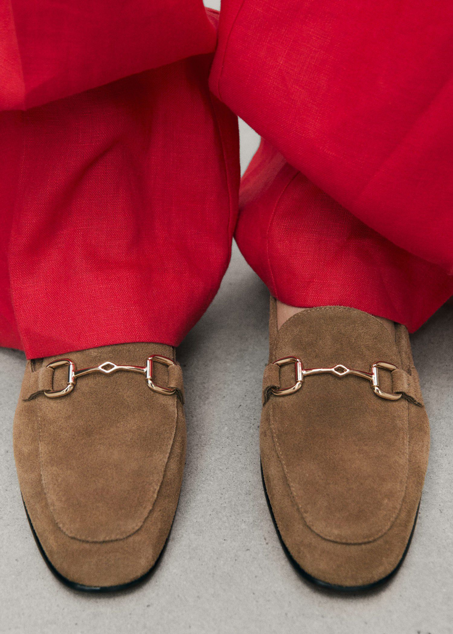 Suede moccasins with buckle