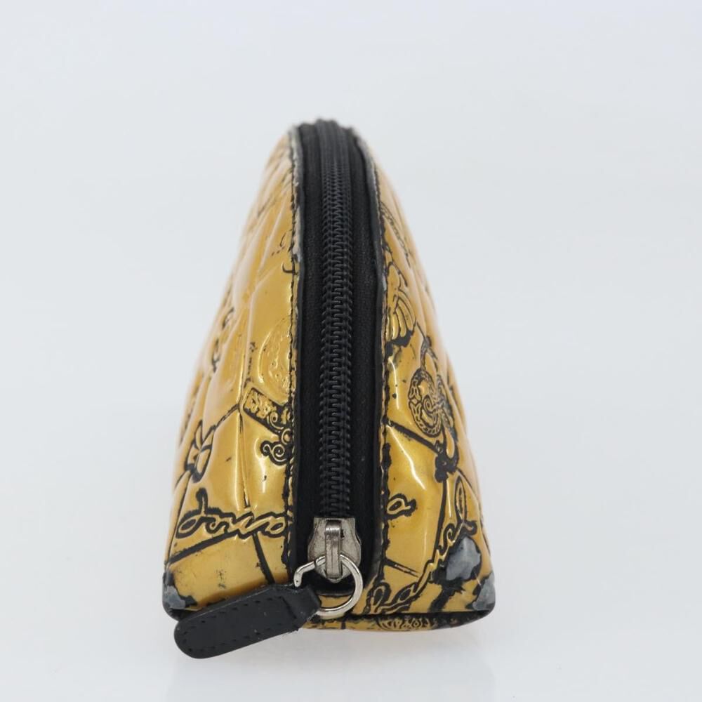 Chanel Pouch