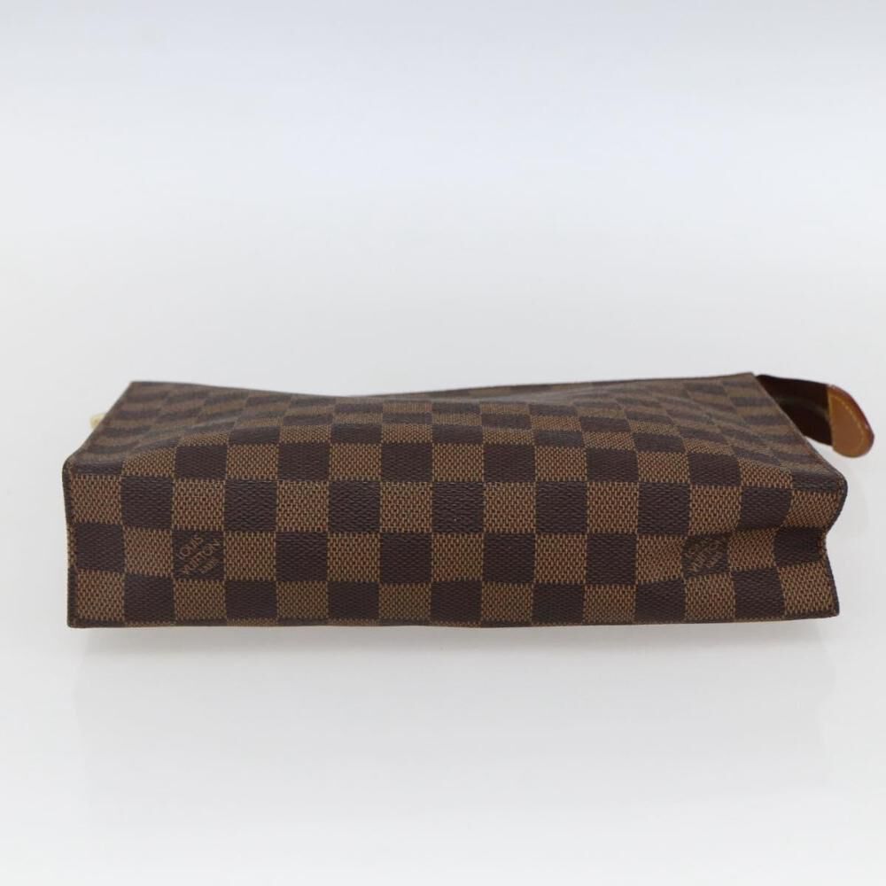 Louis Vuitton Poche Toilette