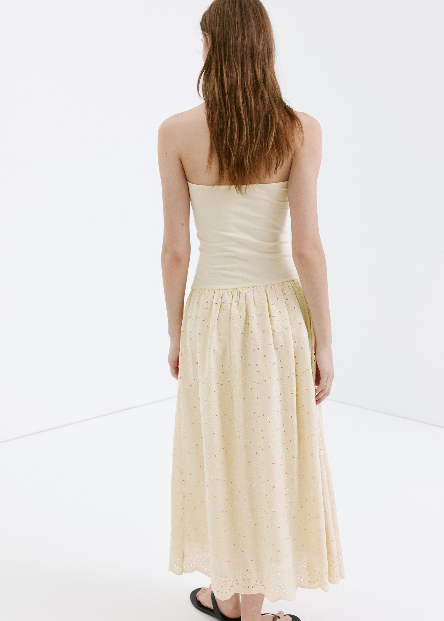 Strapless dress with broderie angla