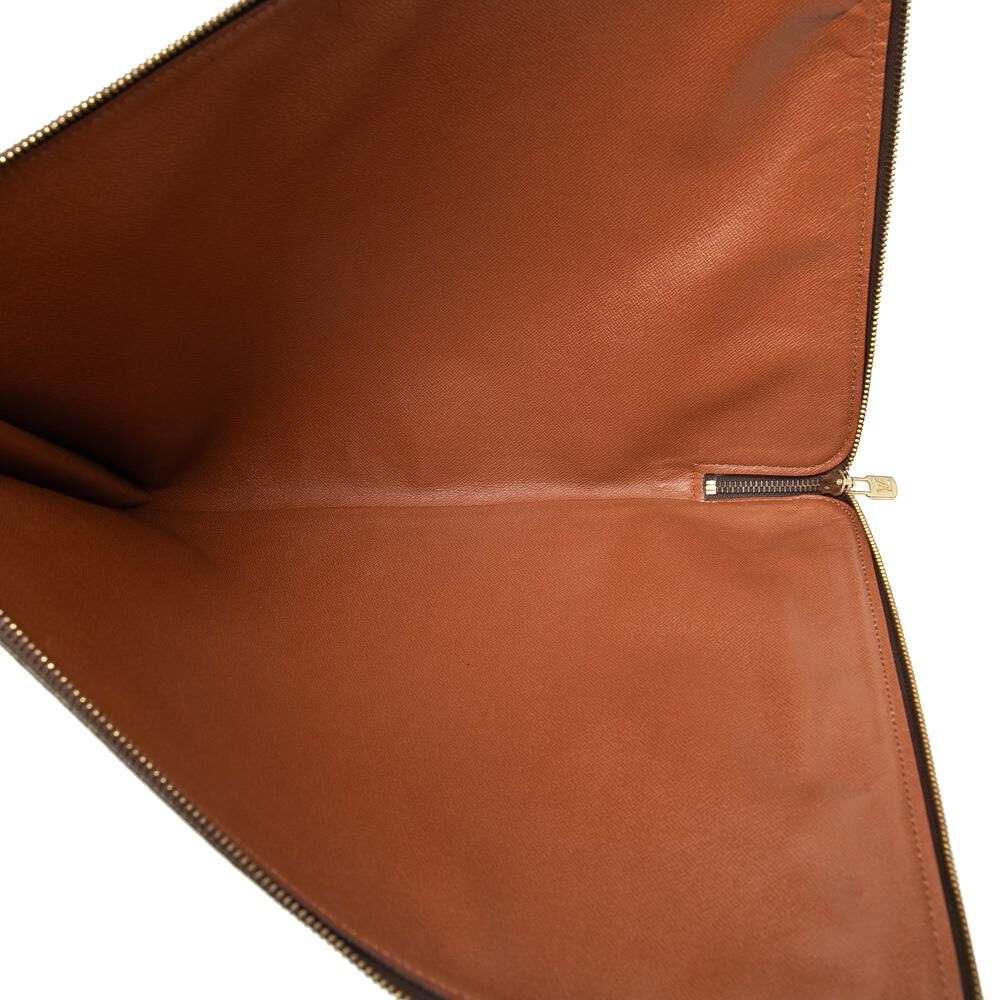 Louis Vuitton Poche Documents