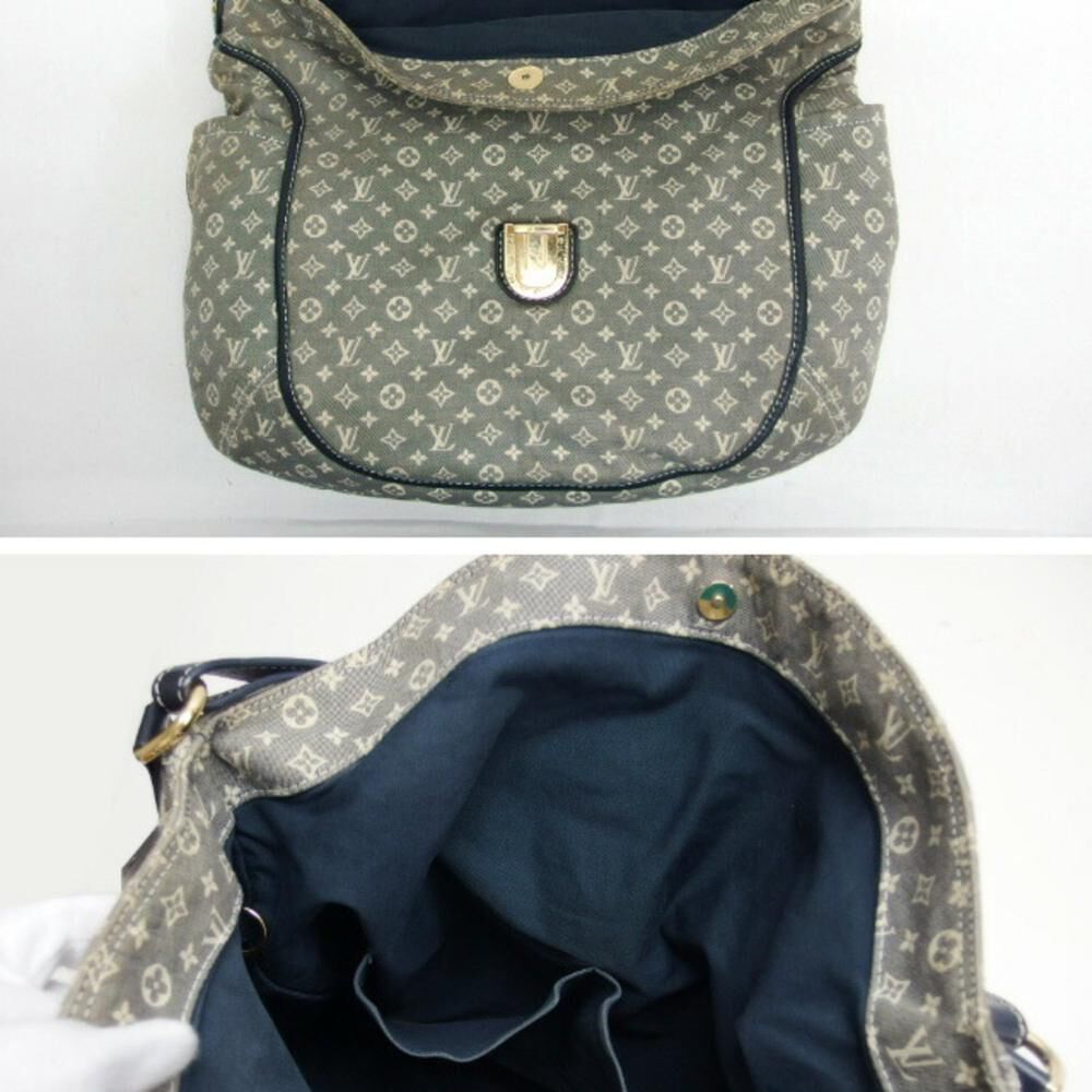 Louis Vuitton Shoulder Bags
