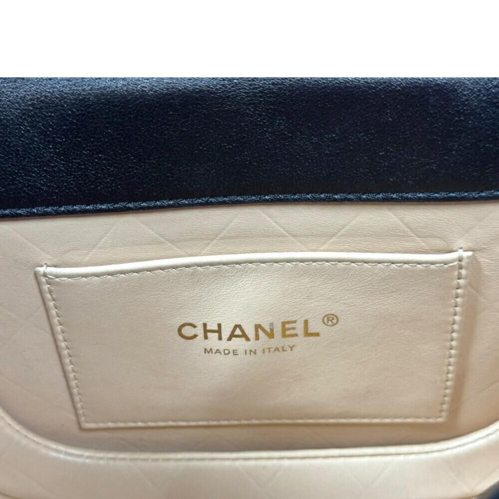 Chanel Shoulder Bag
