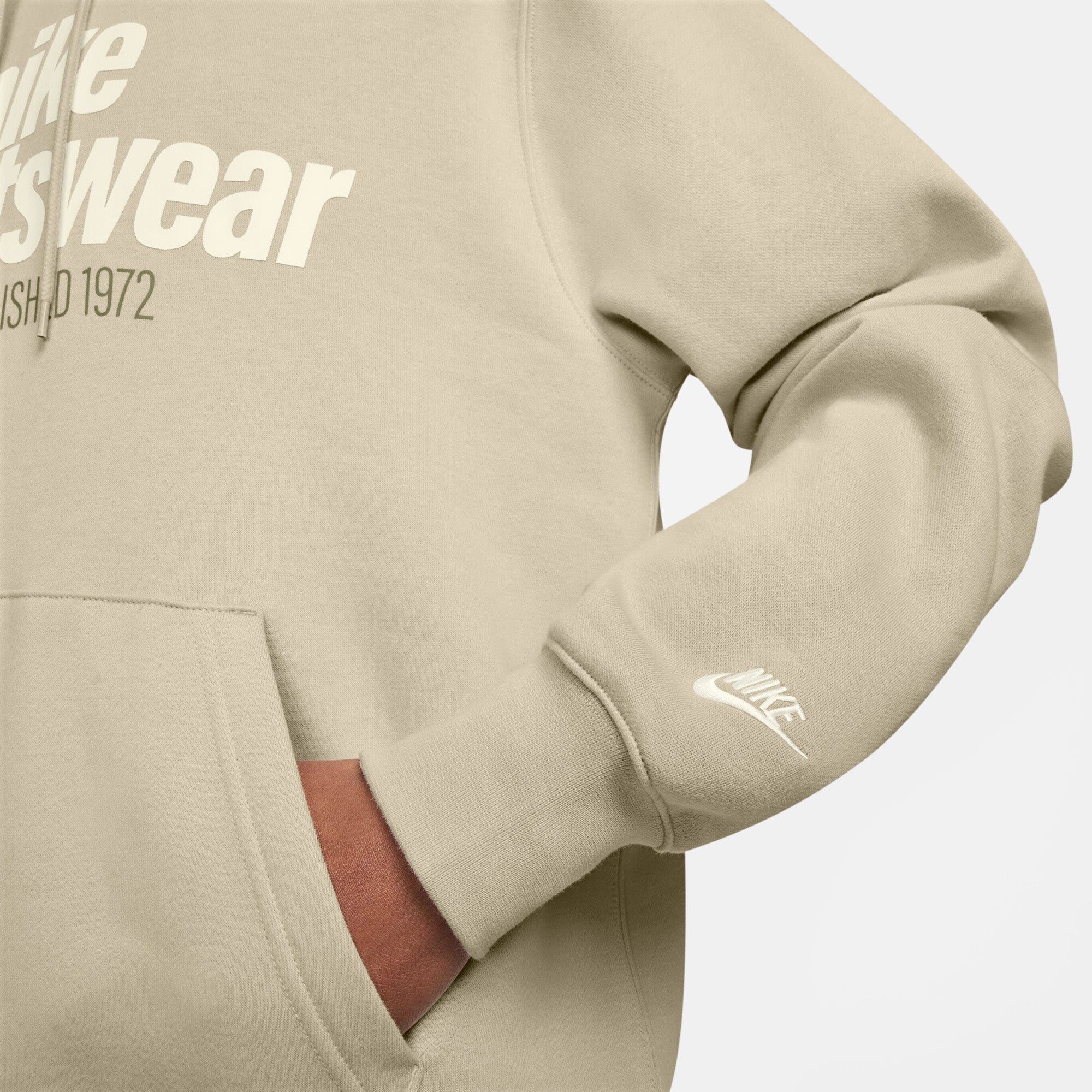 Club H&aelig;ttetr&oslash;je