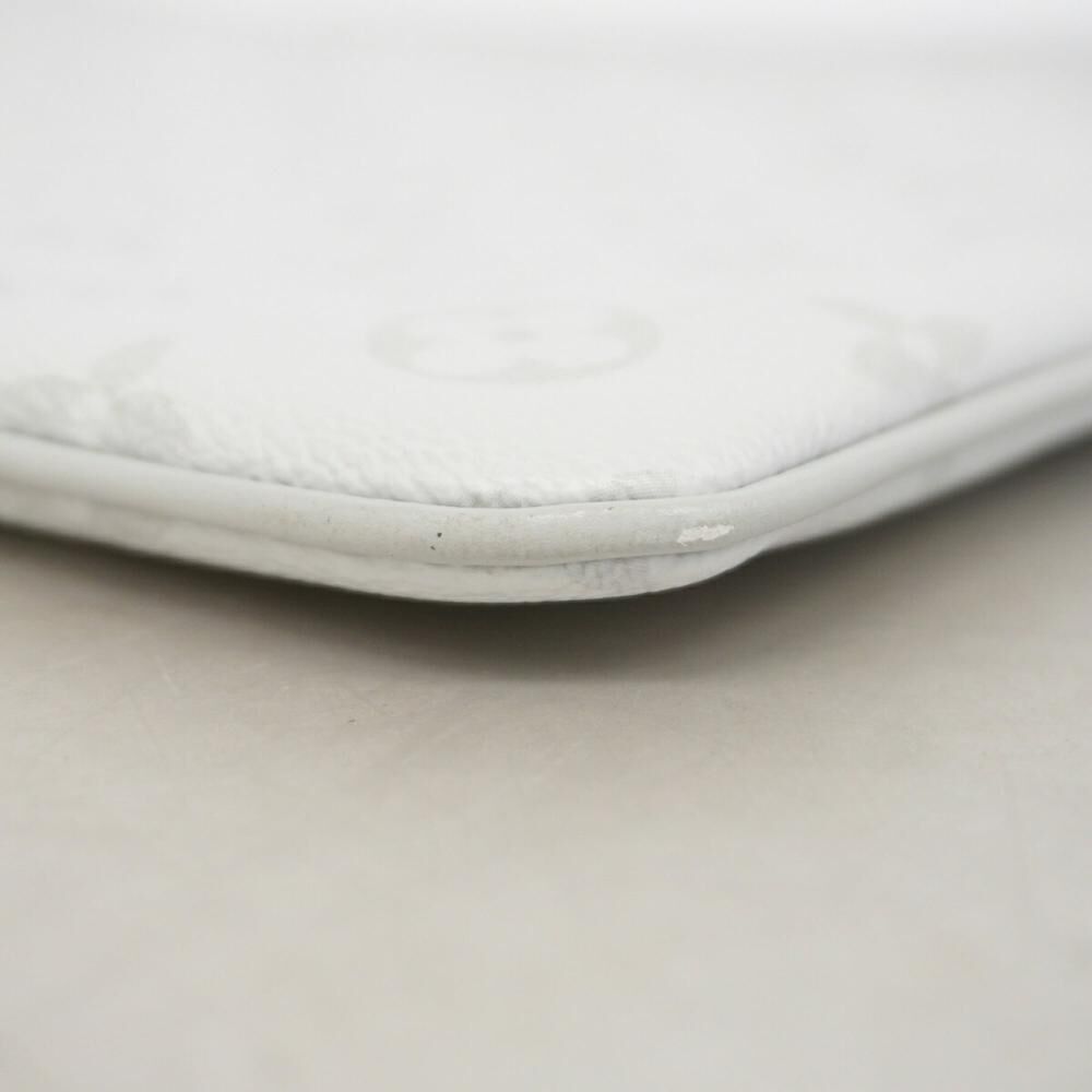 Louis Vuitton Clutch