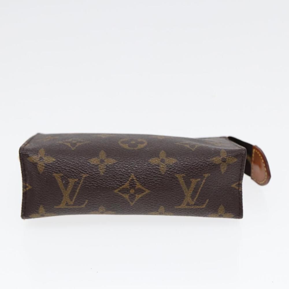 Louis Vuitton Poche Toilette