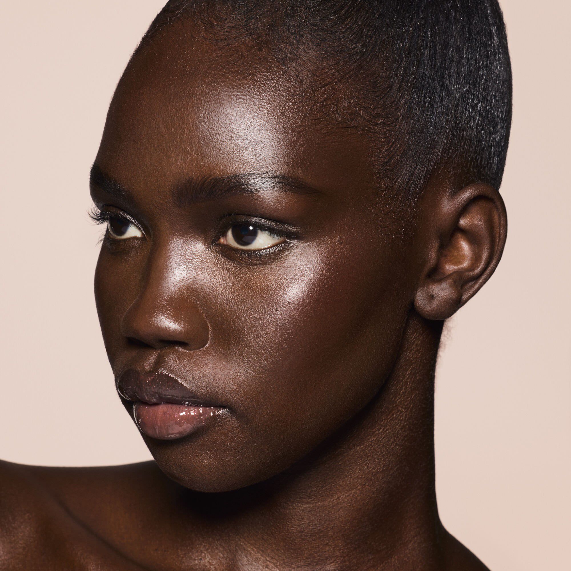 Cheeks Out Freestyle - Cream Bronzer