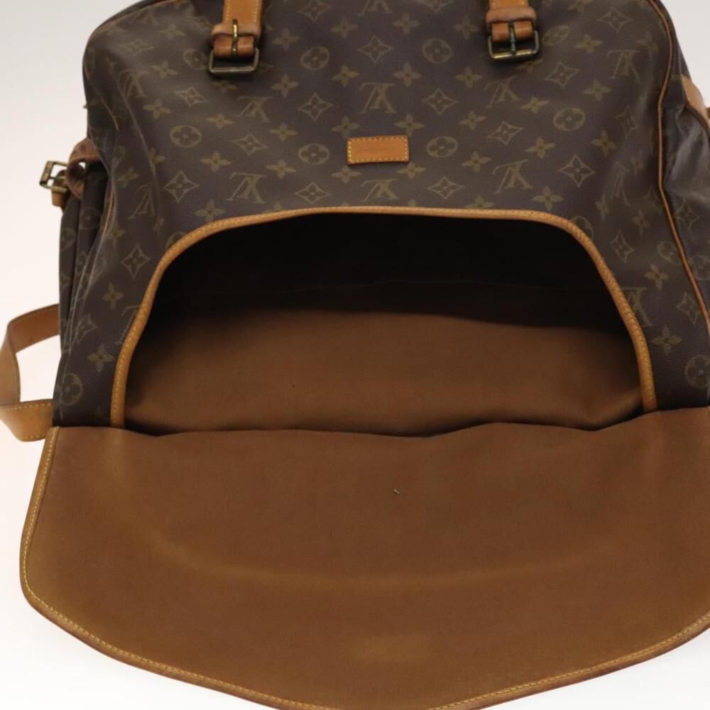 Louis Vuitton Saumur