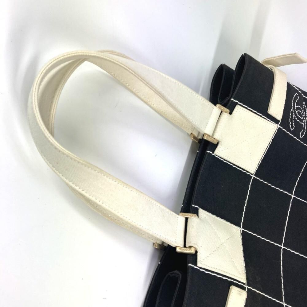 Chanel Tote