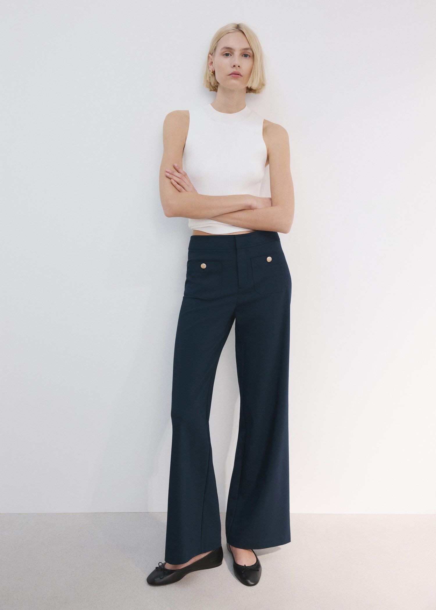 Straight trousers with jewel button