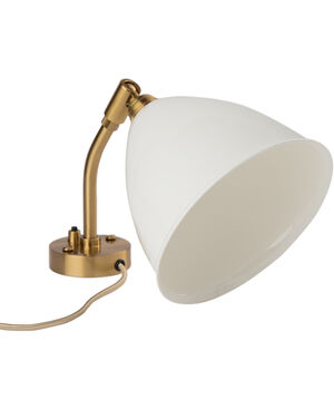 BL7 Wall lamp bone china/brass switch on backplate