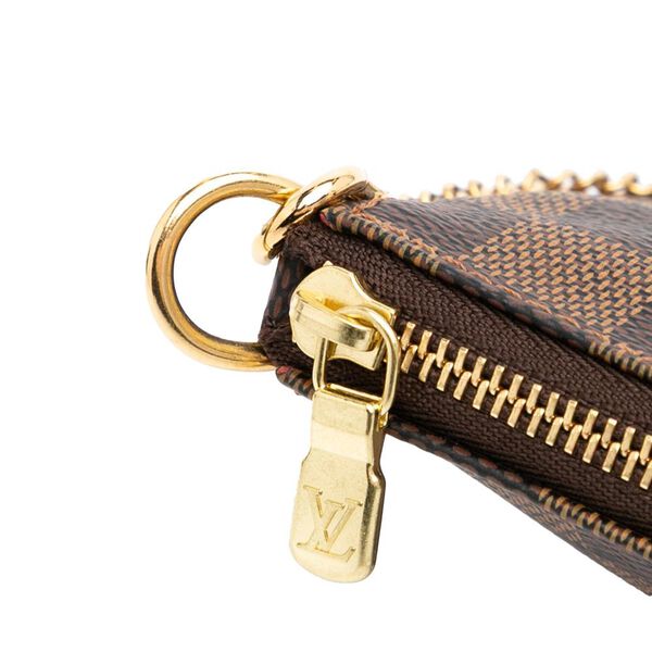 Louis Vuitton Pochette Accessoires