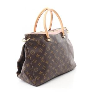 Louis Vuitton Pallas