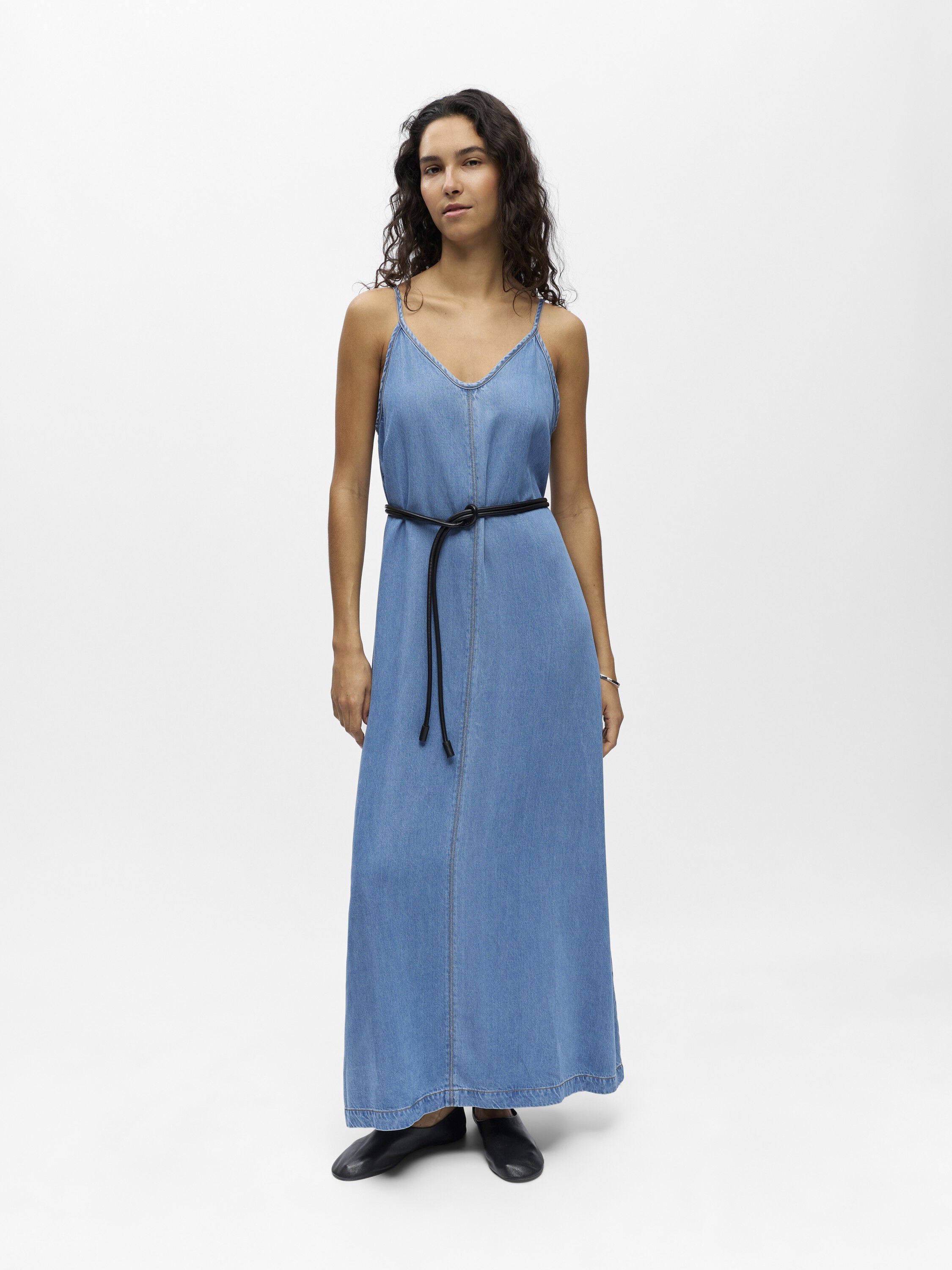 OUTOBJFRAME SINGLET DENIM DRESS 145