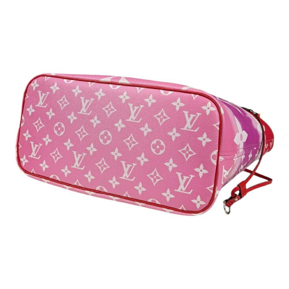 Louis Vuitton Neverfull