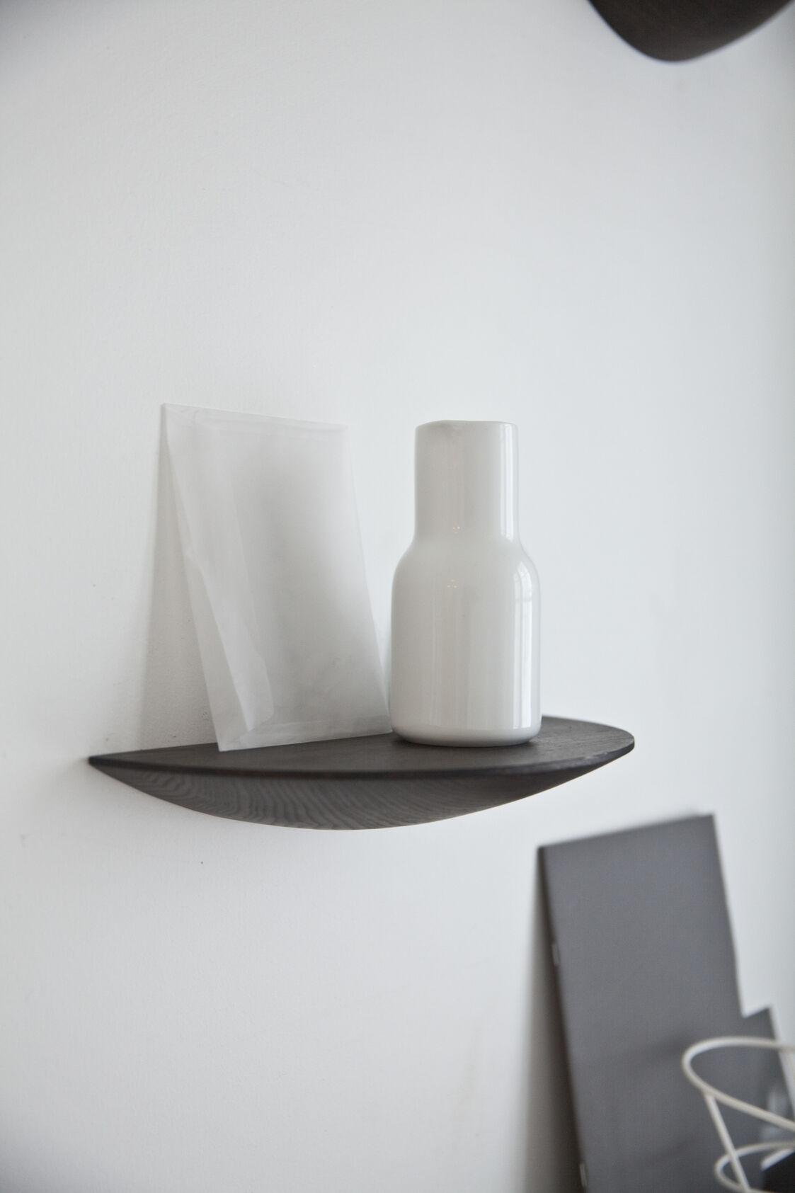 Gridy Fungi Shelf, Medium, Black Oa