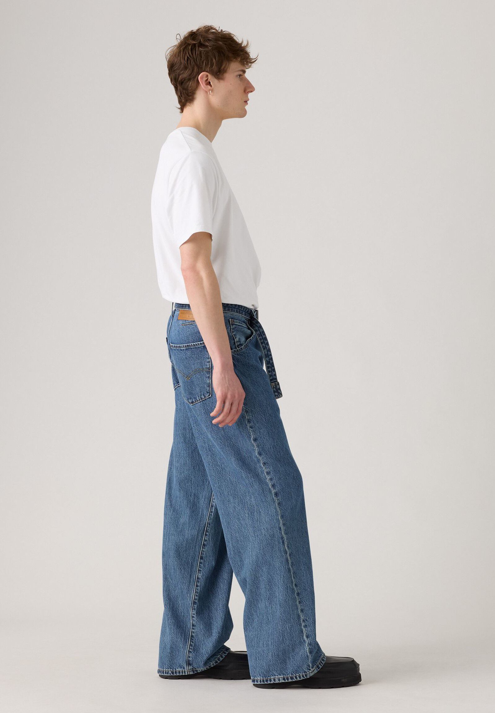 TWISTED BAGGY WIDE LETS DO THE