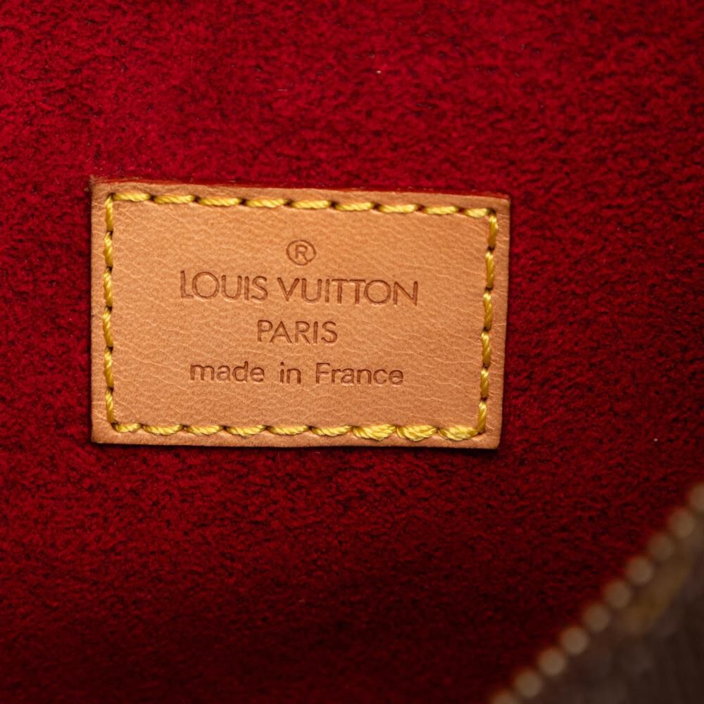Louis Vuitton Croissant
