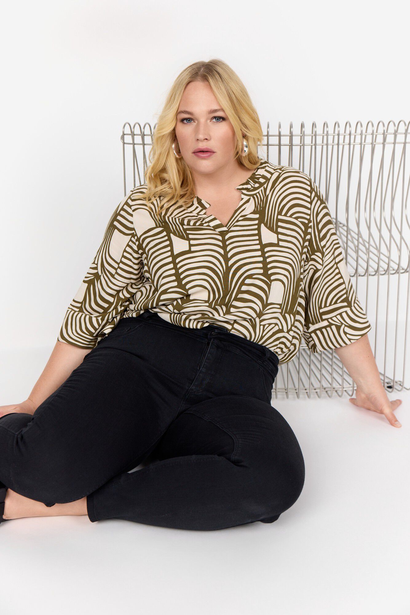 Curvy WA-LOVIS 2 Bluse Oliven