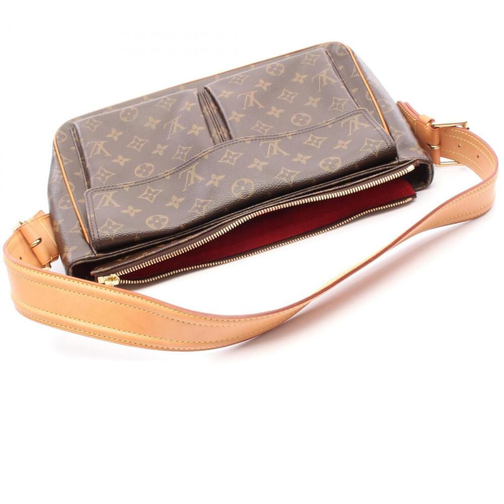 Louis Vuitton Shoulder Bags