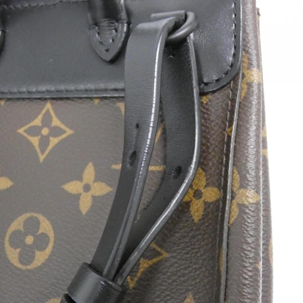 Louis Vuitton Shoulder Bags