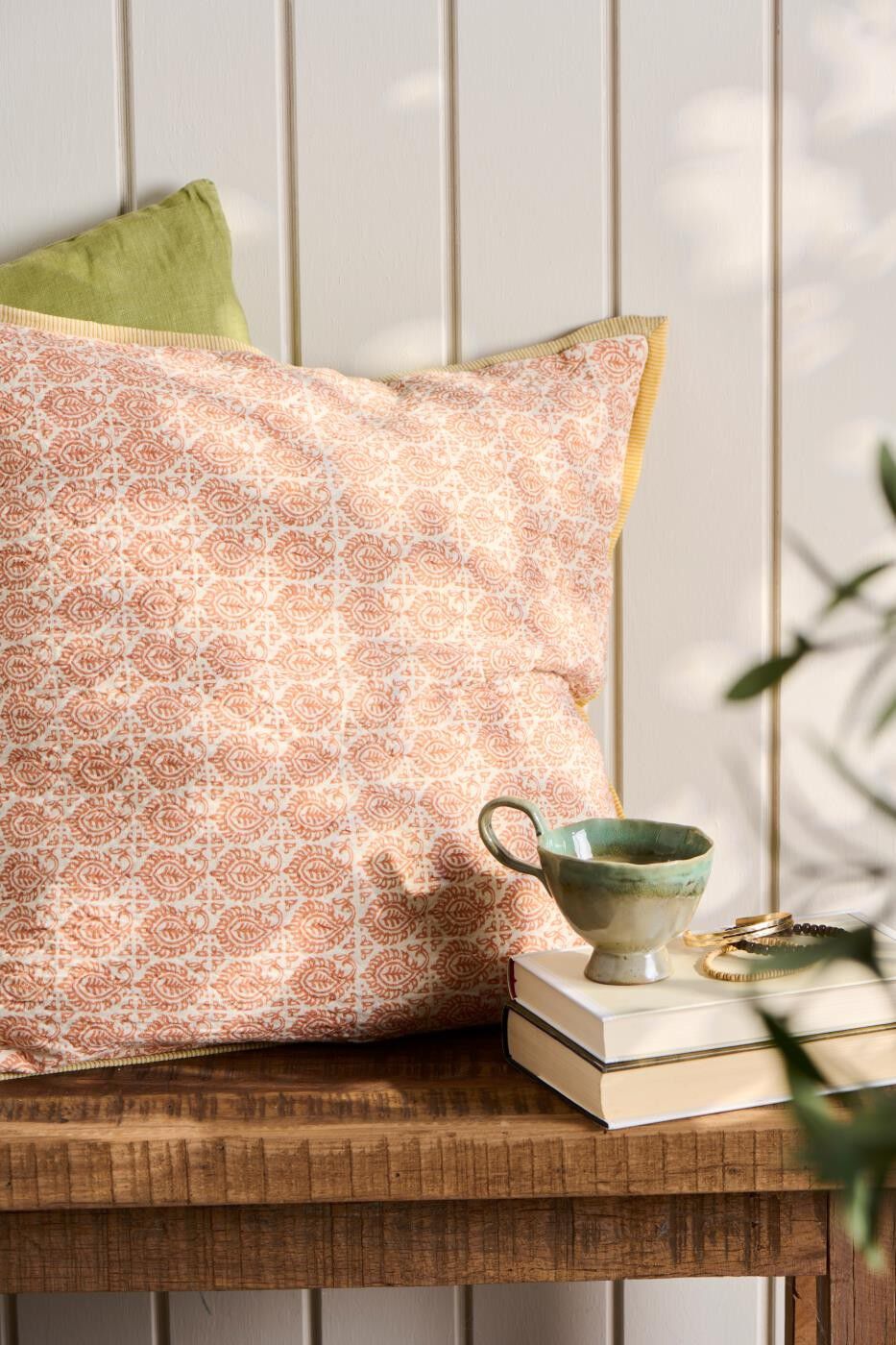 Pude Vigga m/br&aelig;ndt orange print