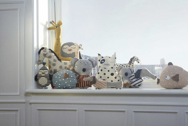 Darling Cushion - Baby Daisy Dog