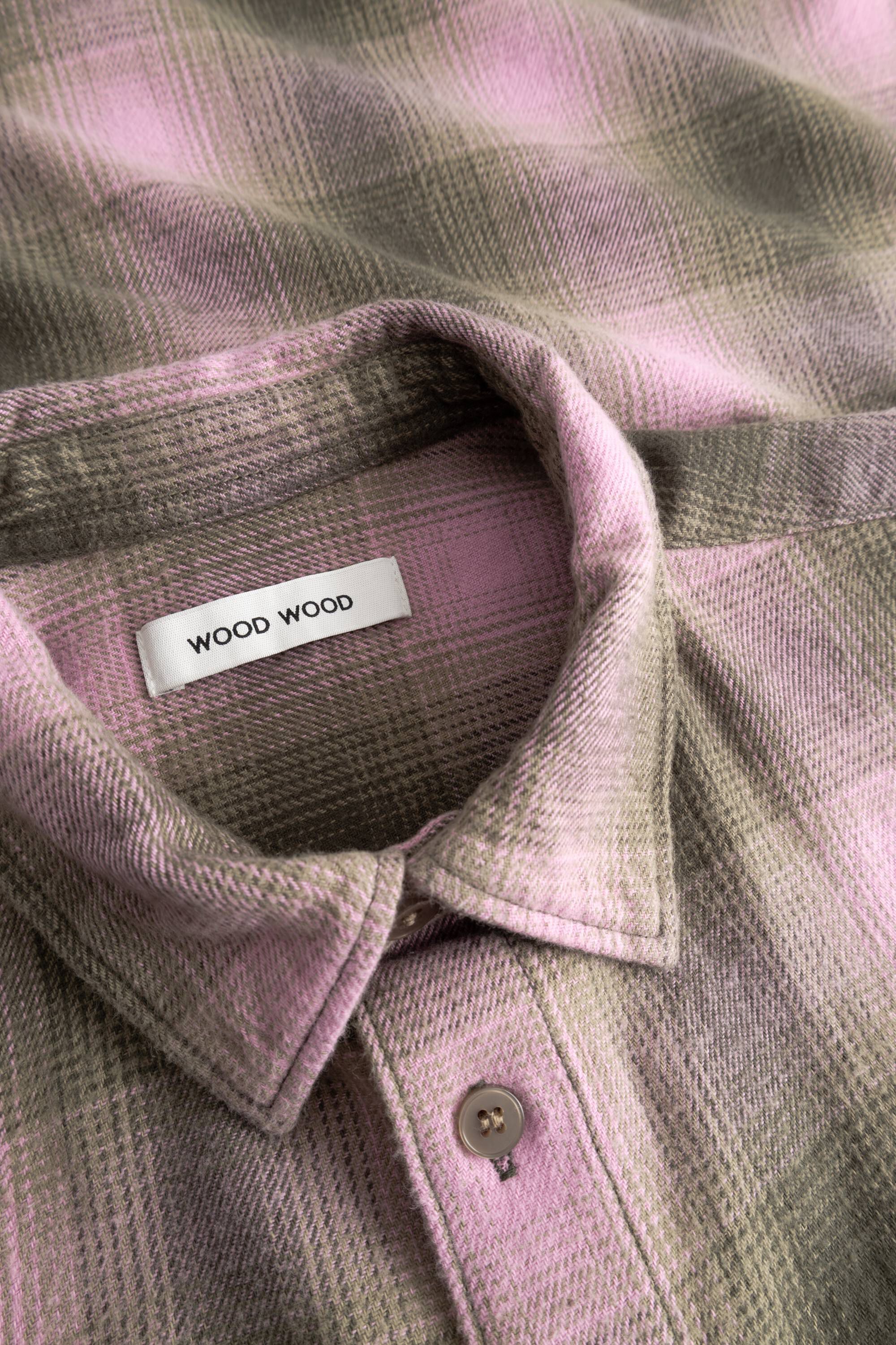 WWCarter shirt 25282